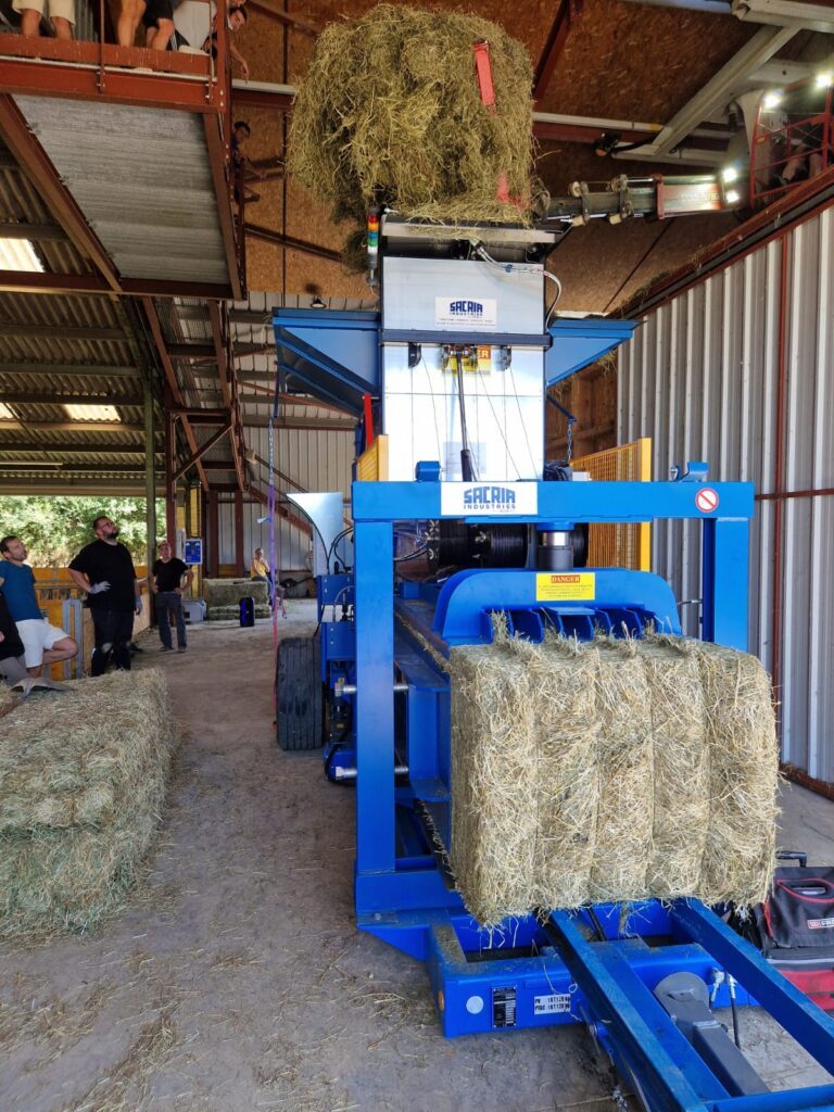 Presse à poste fixe